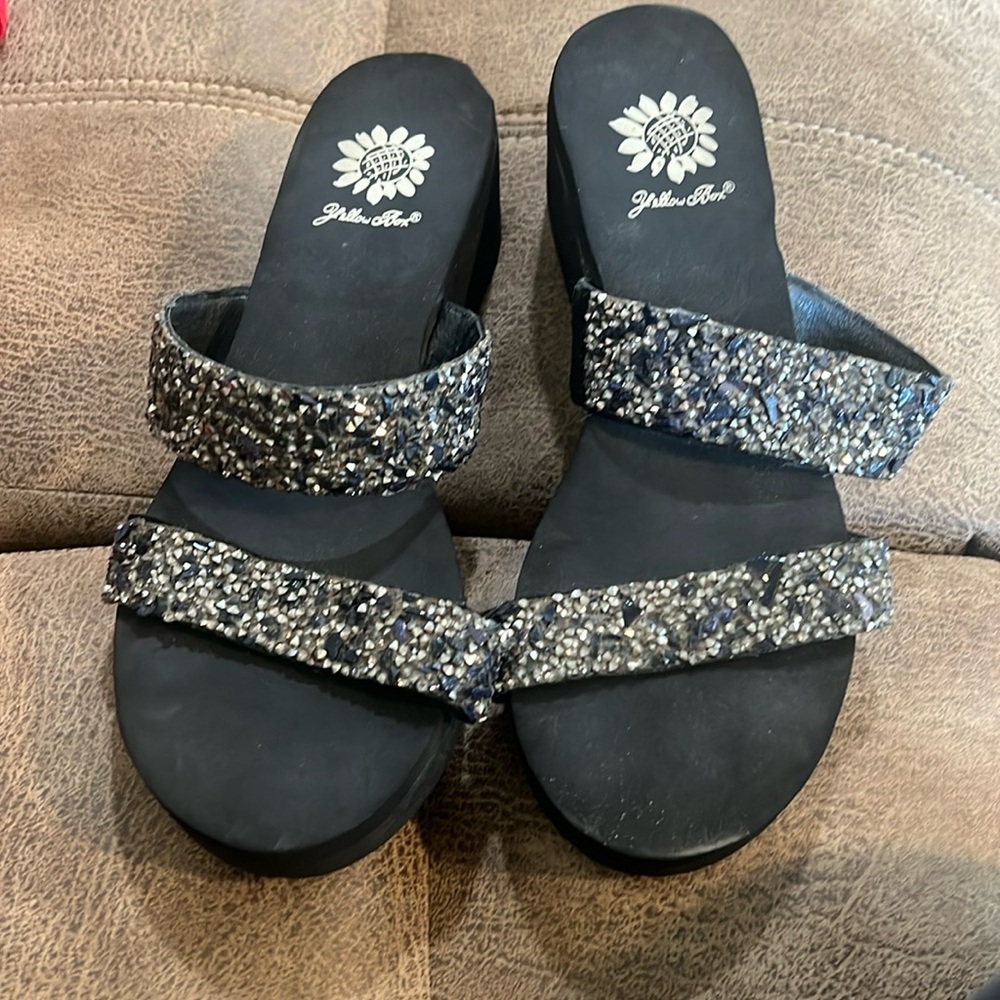 Yellow box wedges